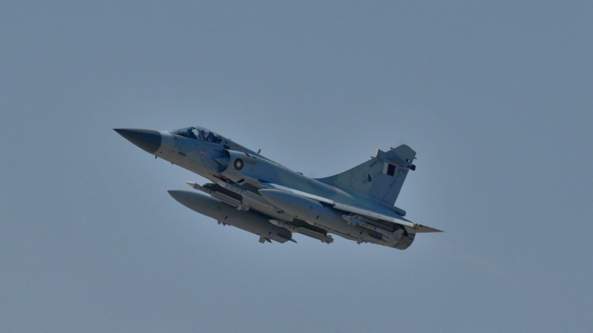 不来梅双边路推进造成对手混乱，不来梅最强阵容