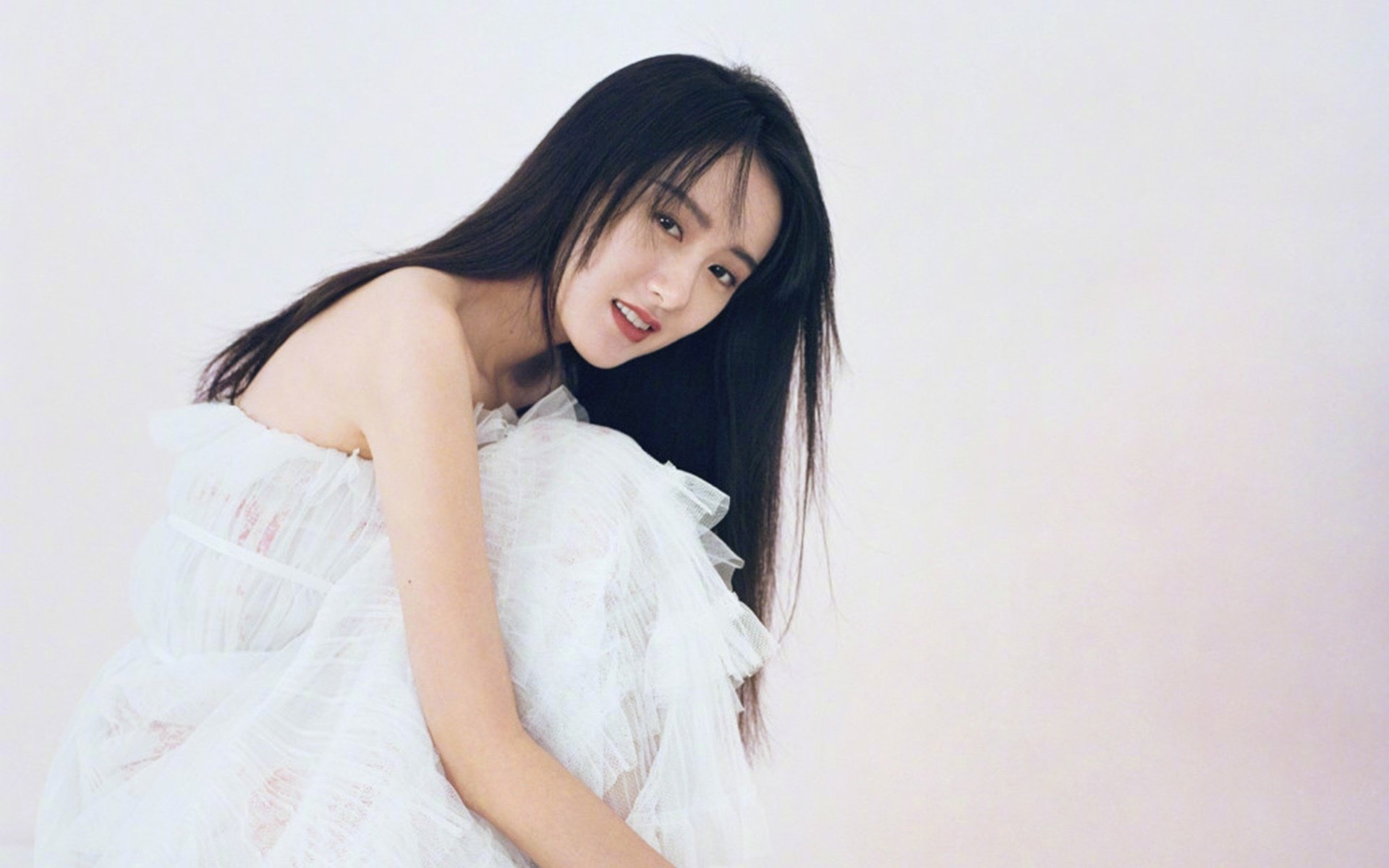 开云体育官网-希腊男篮在欧洲锦标赛中再次夺冠，继续巩固传统豪强的地位，希腊男篮遭绝杀无缘奥运